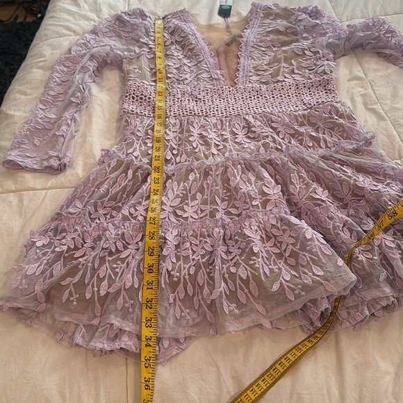 Elegant Lavender Lace Long Sleeve Dress - Picture 10 of 12